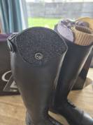 Bottes d'&eacute;quitation neuves QHP 38