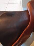 Selle Childeric 17' marron clair