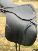 Selle Kent and Masters S-series Low Wither GP 17" Noire