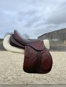 Selle devoucoux taille 17,5 