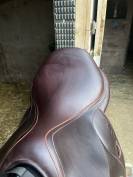 Sella da salto ostacoli Devoucoux  17.5" - 2025