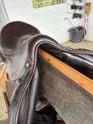 Selle S&eacute;oul Forestier 17 pouces