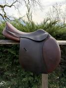 Selle Henri de Rivel 17,5 pouces, si&egrave;ge semi creux