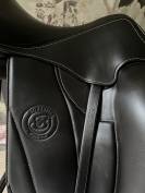 Selle dressage Forestier AACHEN 17,5 buffle