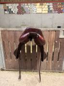 Selle mono quartier  marron CWD 17.5"