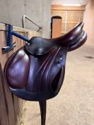 Selle mono quartier  marron CWD 17.5"