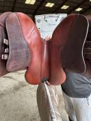 Selle CWD 17p magnifique &eacute;tat 