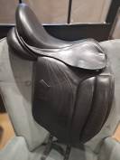 Selle dressage 17"