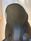 Selle dressage Childeric DNL 17,5