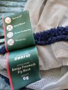 Lot de 2 bonnets anti-mouches.