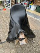 Selle de dressage Bates isabelwerth 17,5 