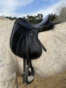 Selle de dressage