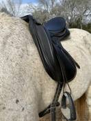 Selle de dressage