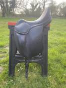 Selle Childeric Dressage mod&egrave;le DAC 17,5