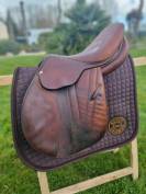 Selle BUTET Taille 16 pouces