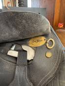 Selle Eric Thomas 17&acute; mod&egrave;le saumur 