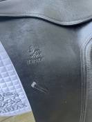 Selle dressage Fairfax Low Wither 17 pouces 