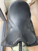Selle dressage Wintec Isabell Werth CAIR 18" &ndash; bon &eacute;tat