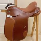 Selle 17,5 pouces neuve 