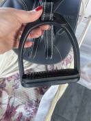 Selle 15,5 pouces Tekna 