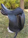 Selle de dressage 17 pouces