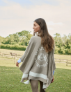 Cape poncho tricot&eacute;e Greenwood - Tommy Equestrian