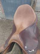 selle antares taille 17 pouces    Quartier 2A  De 2017