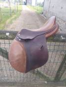 selle antares taille 17 pouces    Quartier 2A  De 2017