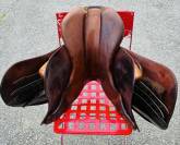 Vends selle devaucoux 17 pouces havane