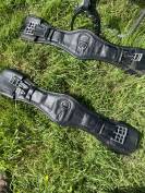 Selle CHILDERIC 17.5 &eacute;quip&eacute;e. Tr&egrave;s bon &eacute;tat. 