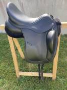 Selle dressage New Era - Time Rider   Taille 17,5 