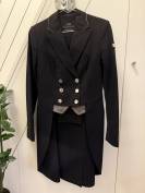 Frac dressage Equiline noir neuf 36