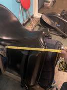 SELLE DRESSAGE AULION NOIRE OCCASION
