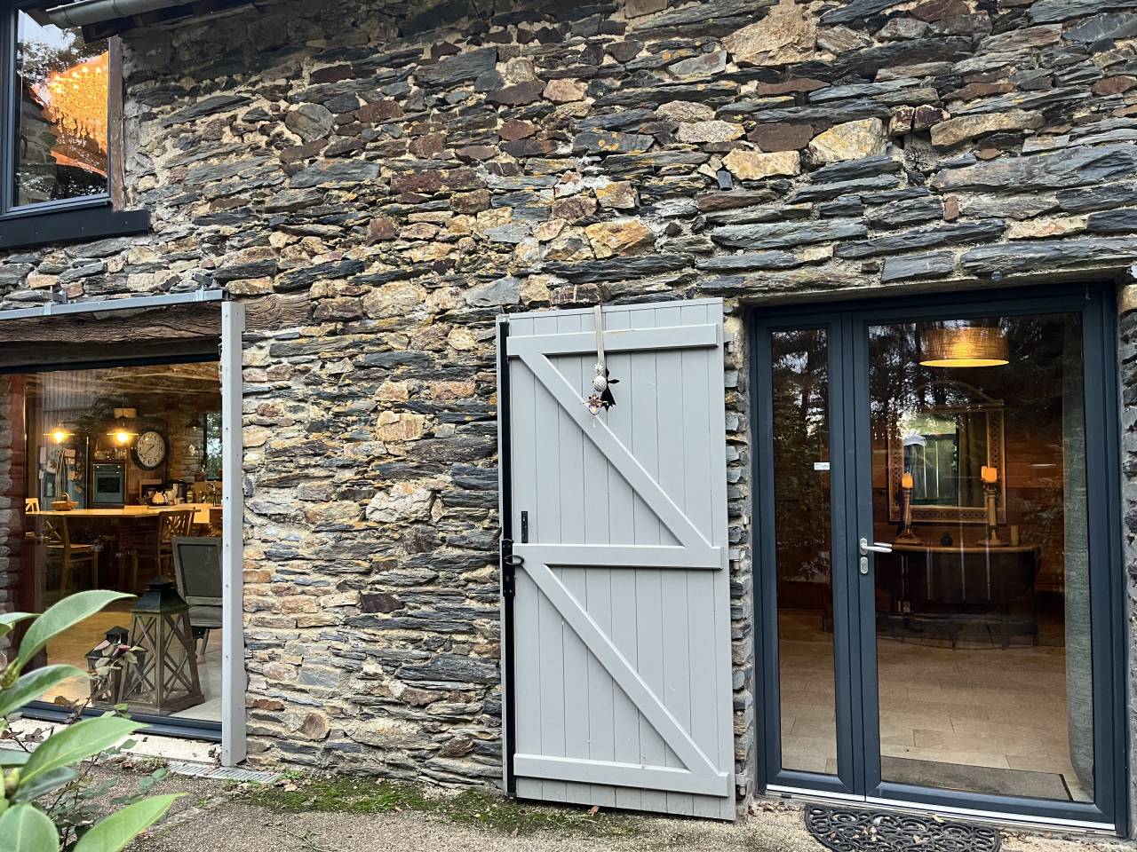 Agreable Longere Pierre a vendre 