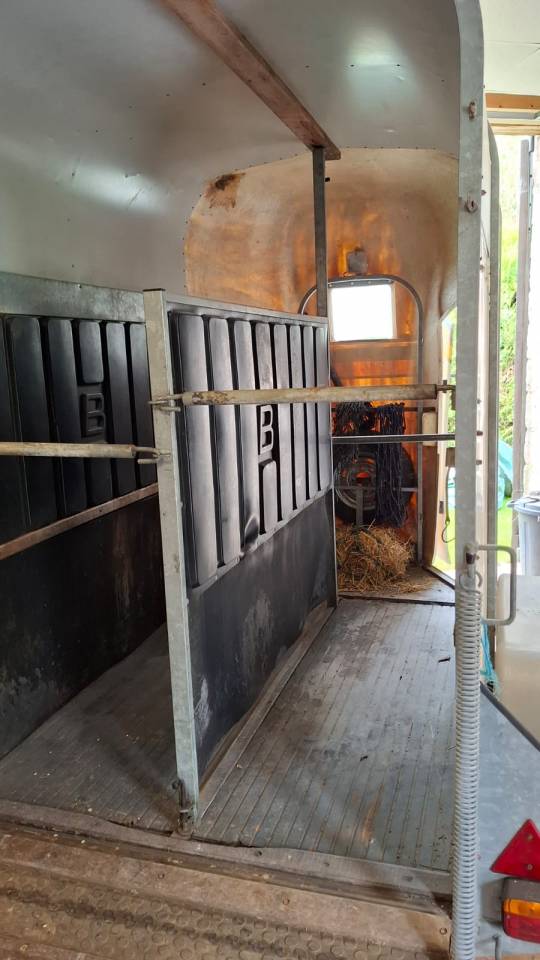Van BATESON 44HB &ndash; 2 Places &ndash; Tr&egrave;s Robuste et leger