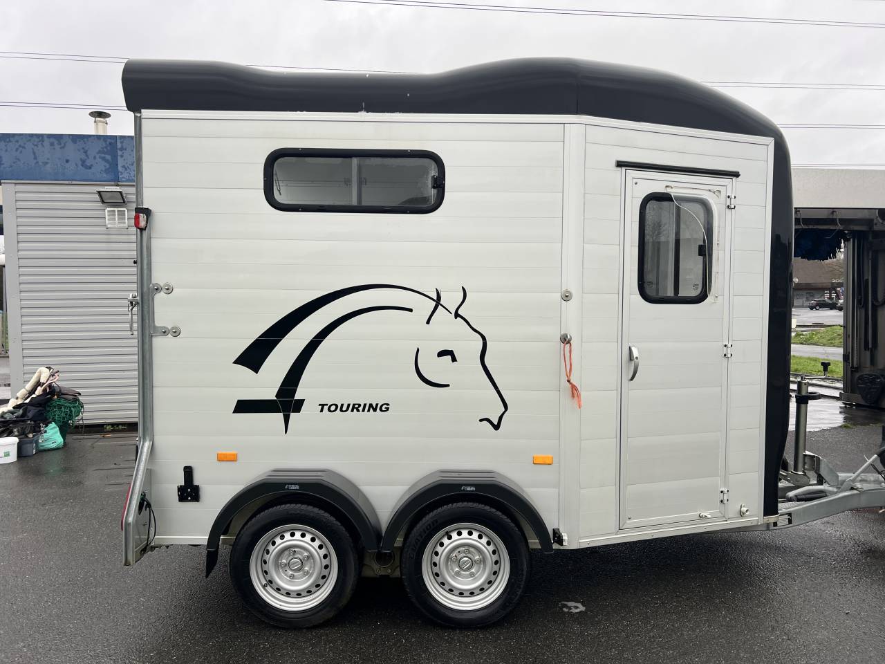 Van Cheval libert&eacute; Touring Country 2 places 
