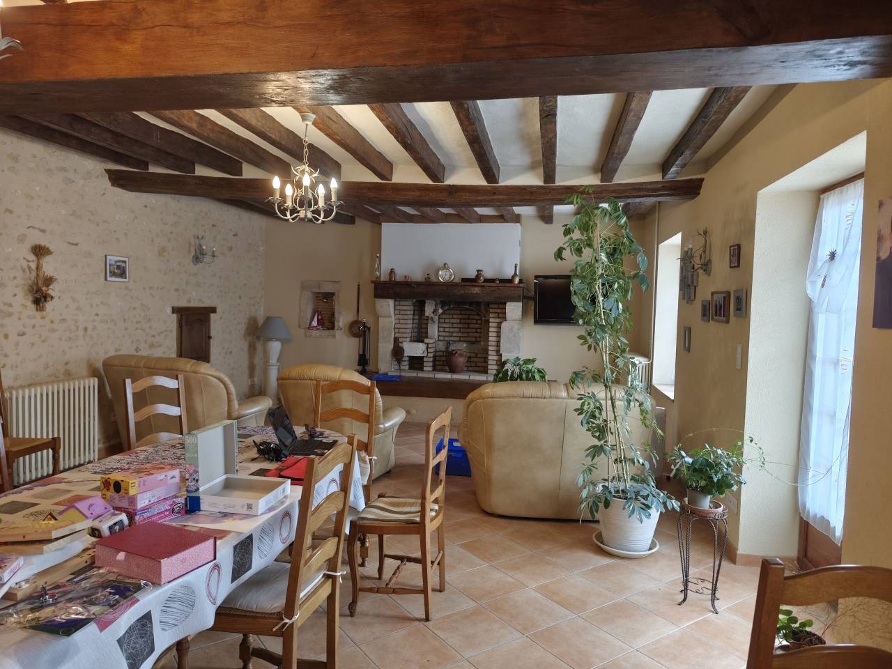 propri&eacute;t&eacute; d'&eacute;levage agricole, 6 hectares