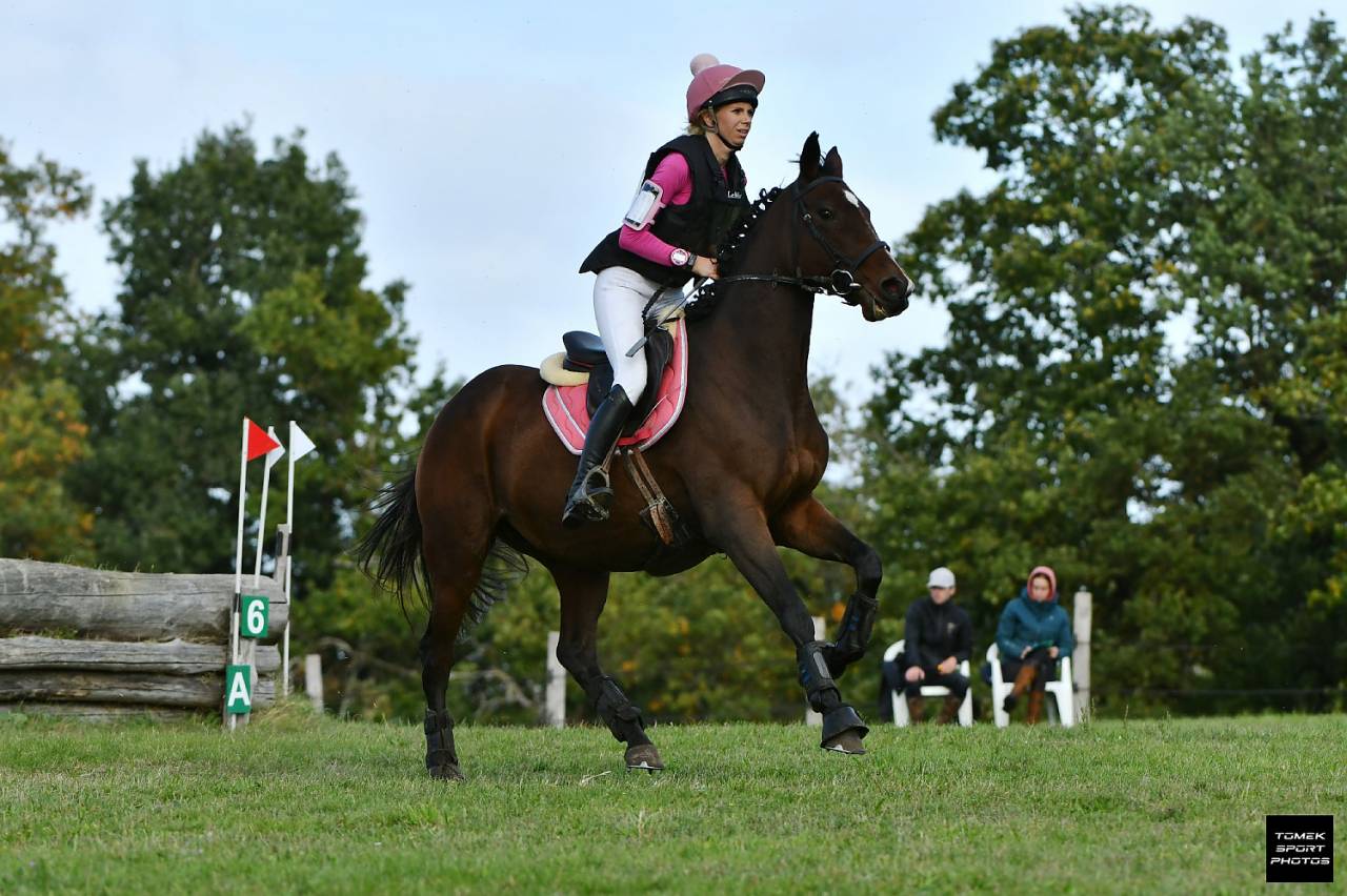 Jument Club, Loisirs, Sport