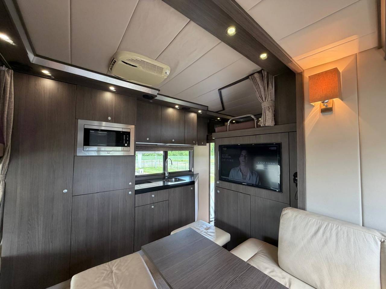 STX 5 chevaux avec pop out
