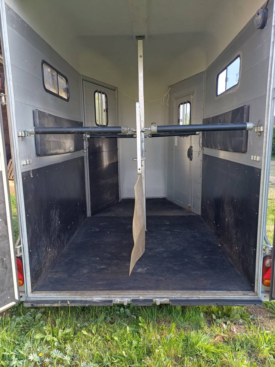 Van cheval libert&eacute; touring country 2 places
