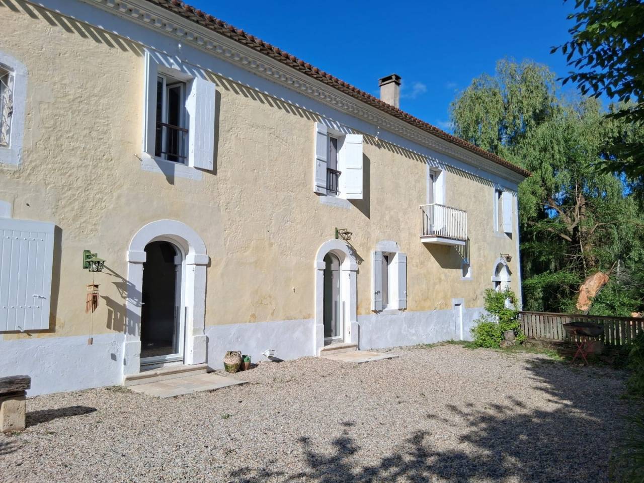 Propri&eacute;t&eacute; de caract&egrave;re r&eacute;gion Bordelaise