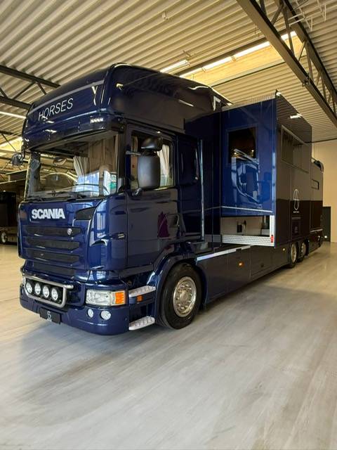 Scania R420 Interhorse grand living financement possibl
