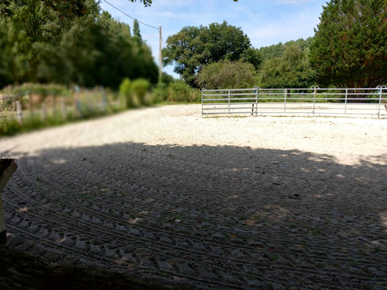 Propri&eacute;t&eacute; &eacute;questre, fermette