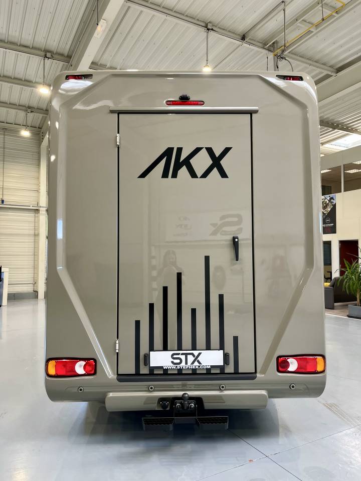 VL AKX RENAULT MASTER 2026