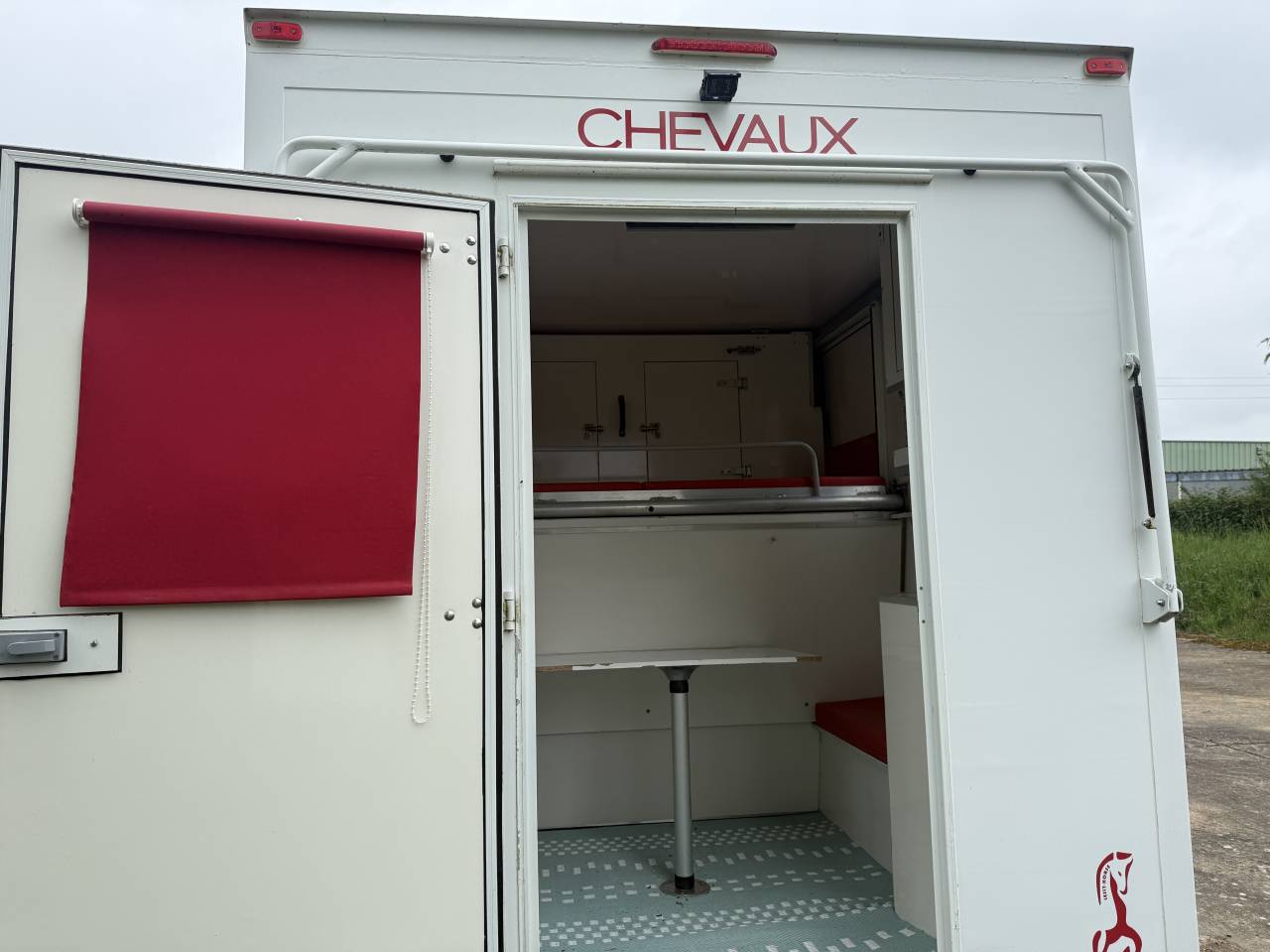 Camion VL avec home car
