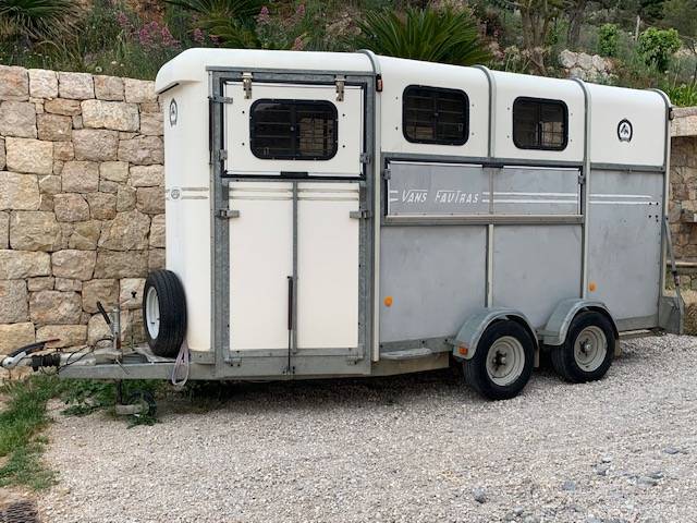 A VENDRE - Van Fautras 3 places