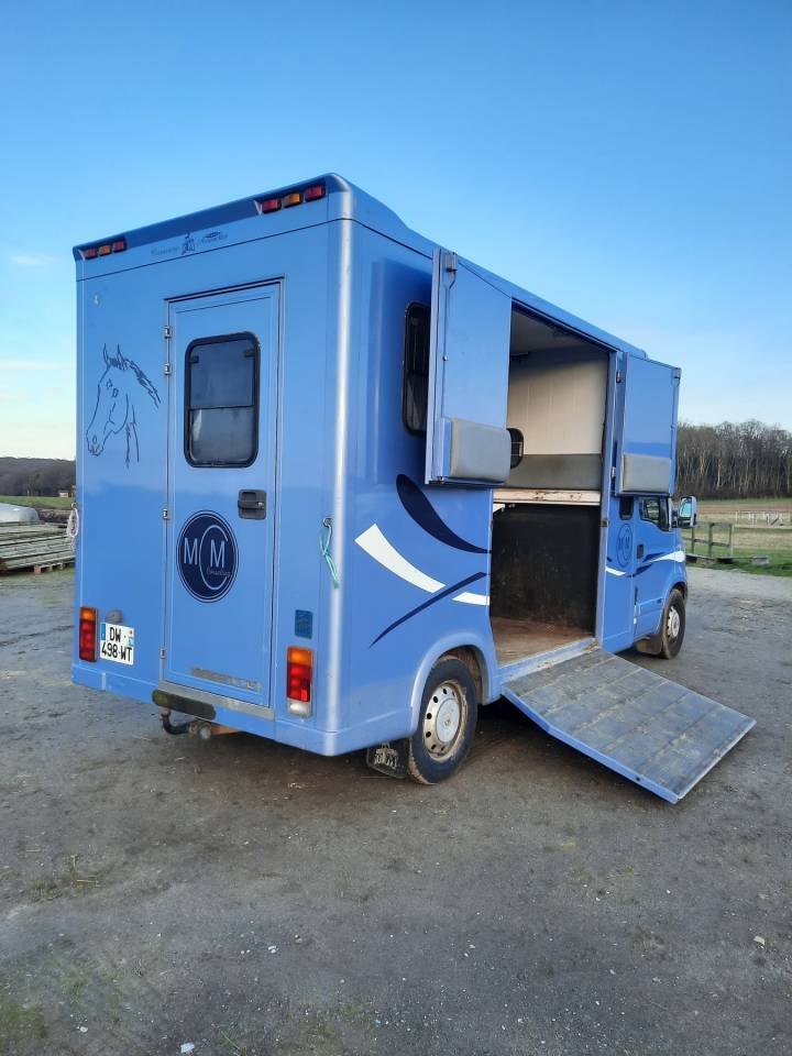 VL MTM, 2 chx, 5 places, 138 000 km, TBEG, 29 500 &euro;