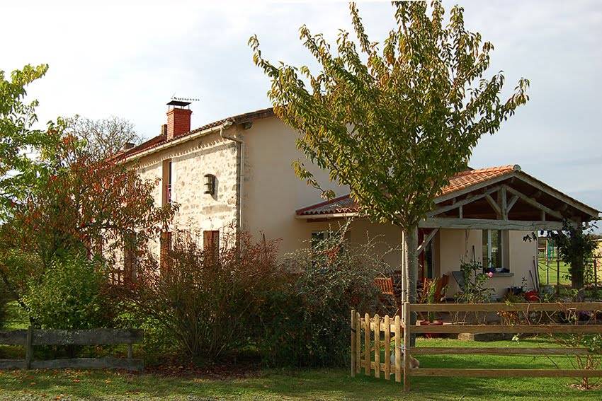 Long&egrave;re en pierres sur 4 hectares