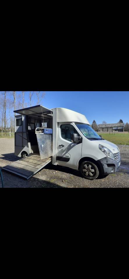 camion chevaux 2 places