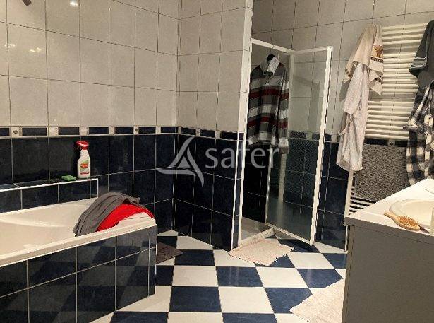 Propri&eacute;t&eacute; rurale de 3 ha - Maison moderne de 240 m&sup2; - 1 b&acirc;ti